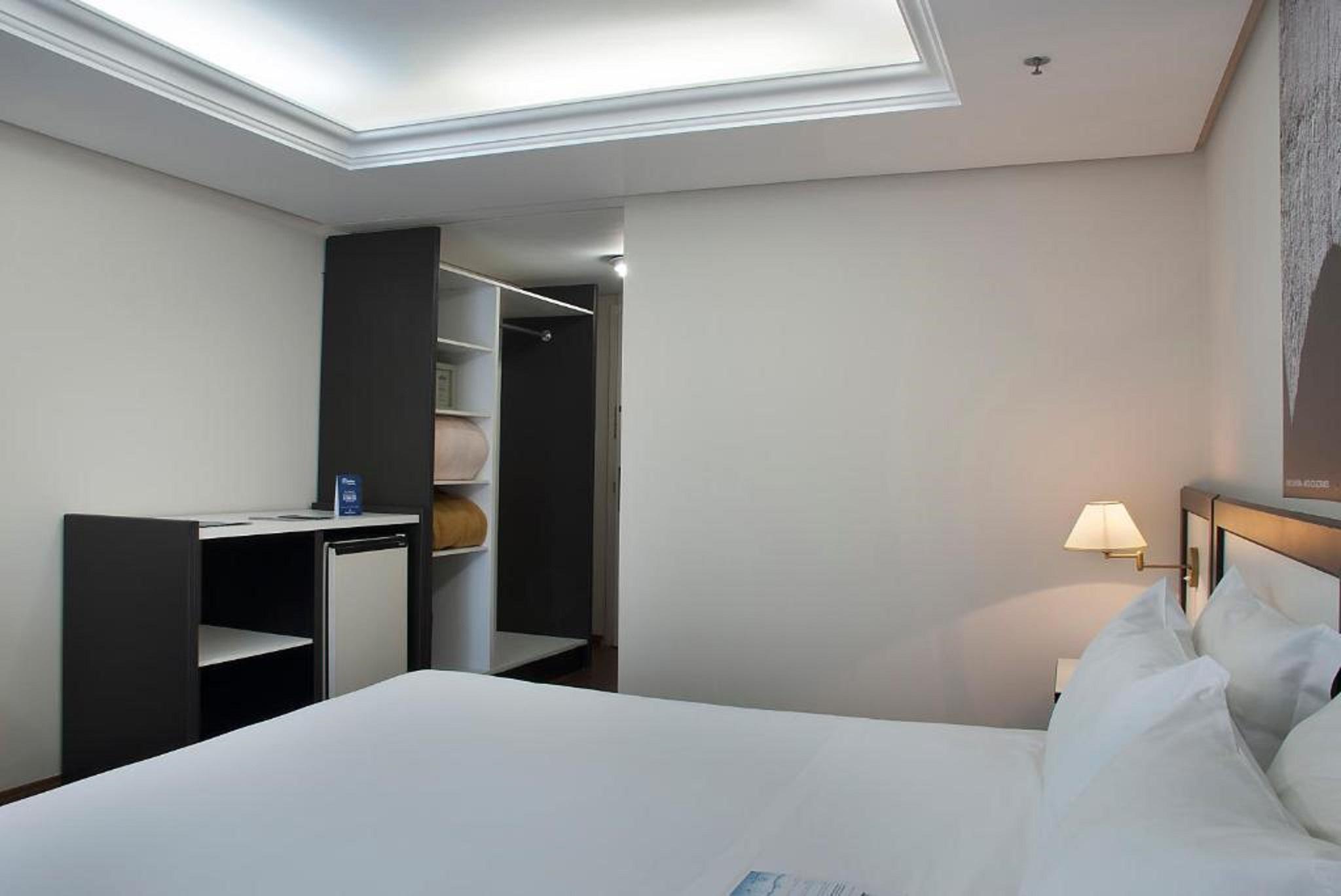 Master Grande Hotel - Proximo Ao Palacio Do Governo Porto Alegre Exterior photo